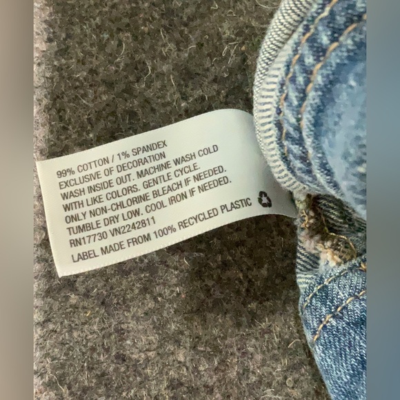 Ava&Viv Women's Light Blue Denim Jacket 4X - Picture 6 of 6